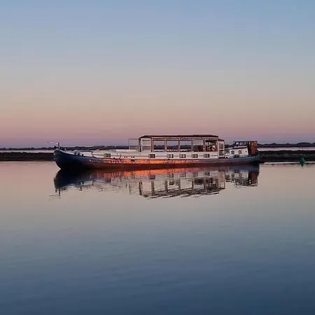 Botel Peniche Alphonsia Maria Villeneuve-les-Maguelonne
