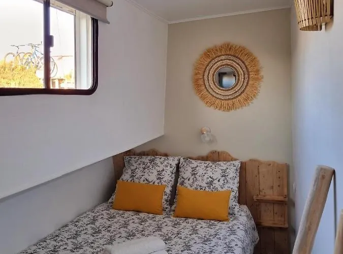 Peniche Alphonsia Maria Villeneuve-les-Maguelonne